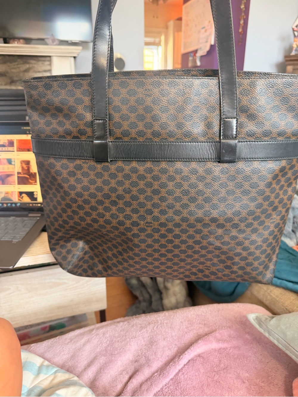 Celine Triumph Tote EUC! GORGEOUS! - Picture 8 of 10